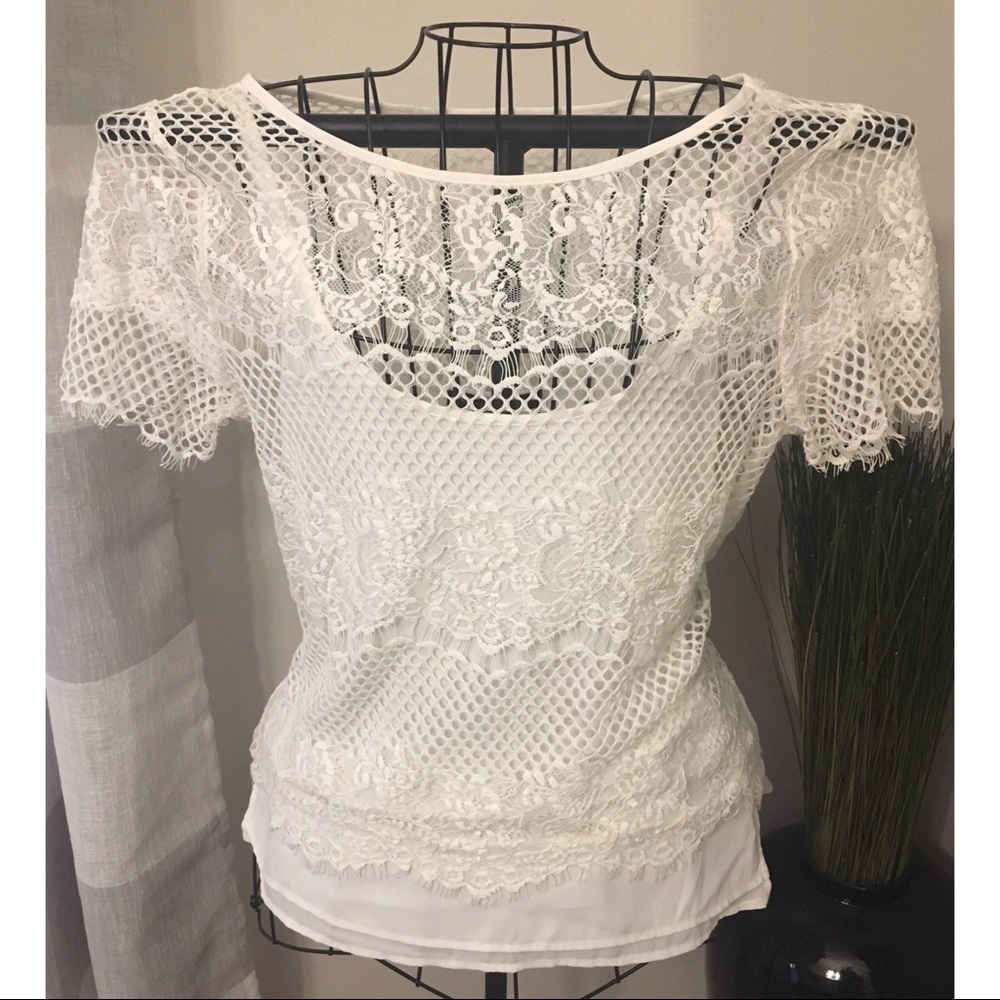 White House Black Market Cream Lace Top Size M